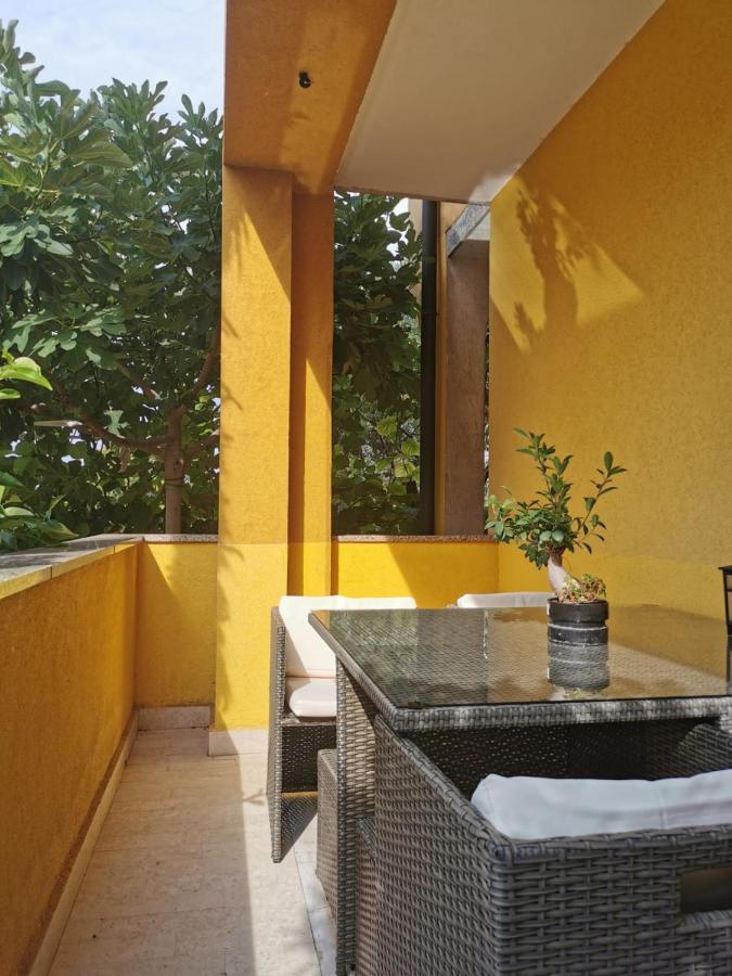 Apartment Dalmatini Tar-Vabriga エクステリア 写真